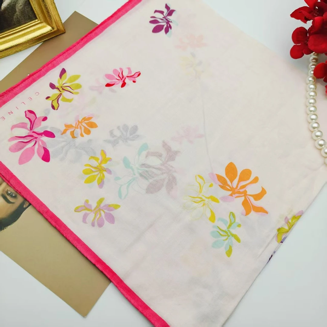 95新 BURBERRY/博柏利 海囤/思琳/丝巾/yy06290