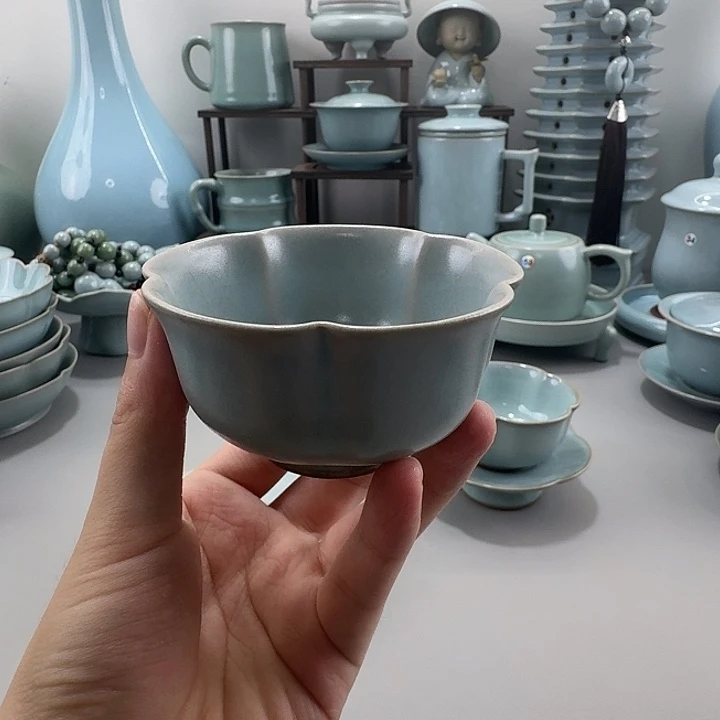 摆件汝窑仿古釉梅花杯