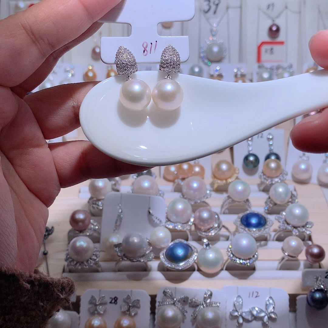 耳饰淡水珍珠银S925镶嵌CC11.9mm