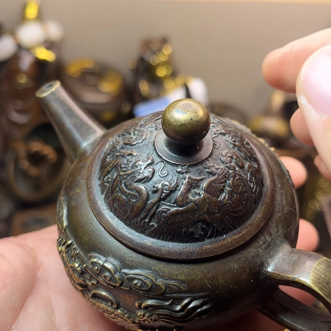 精美铜器工艺品等