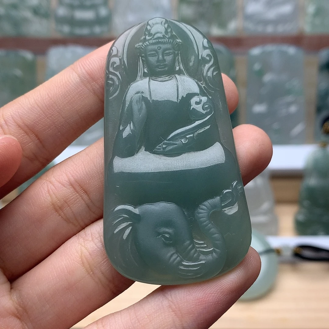 翡翠未镶嵌颈饰普贤