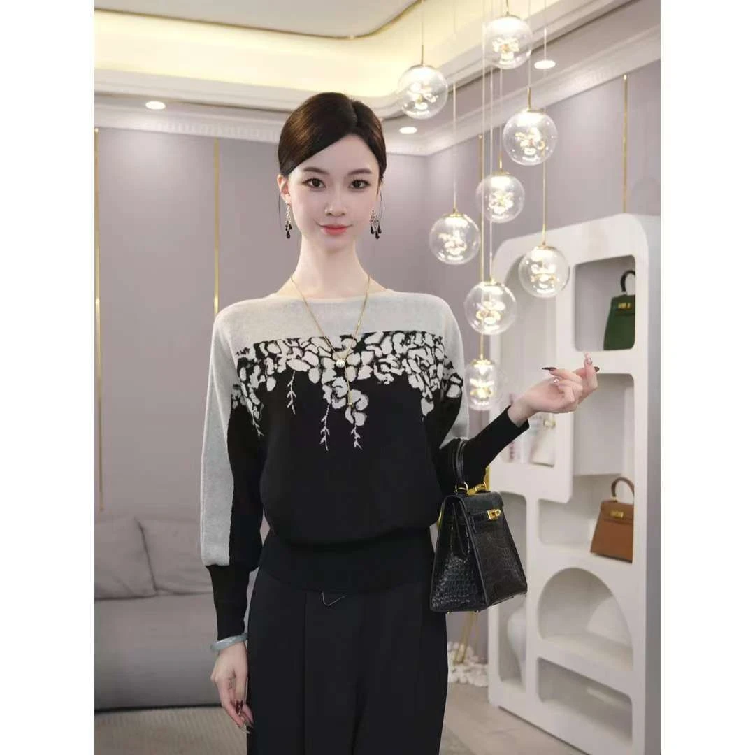 2025秋冬新品时尚圆领长袖打底针织衫百搭宽松显瘦舒适毛衣上衣女