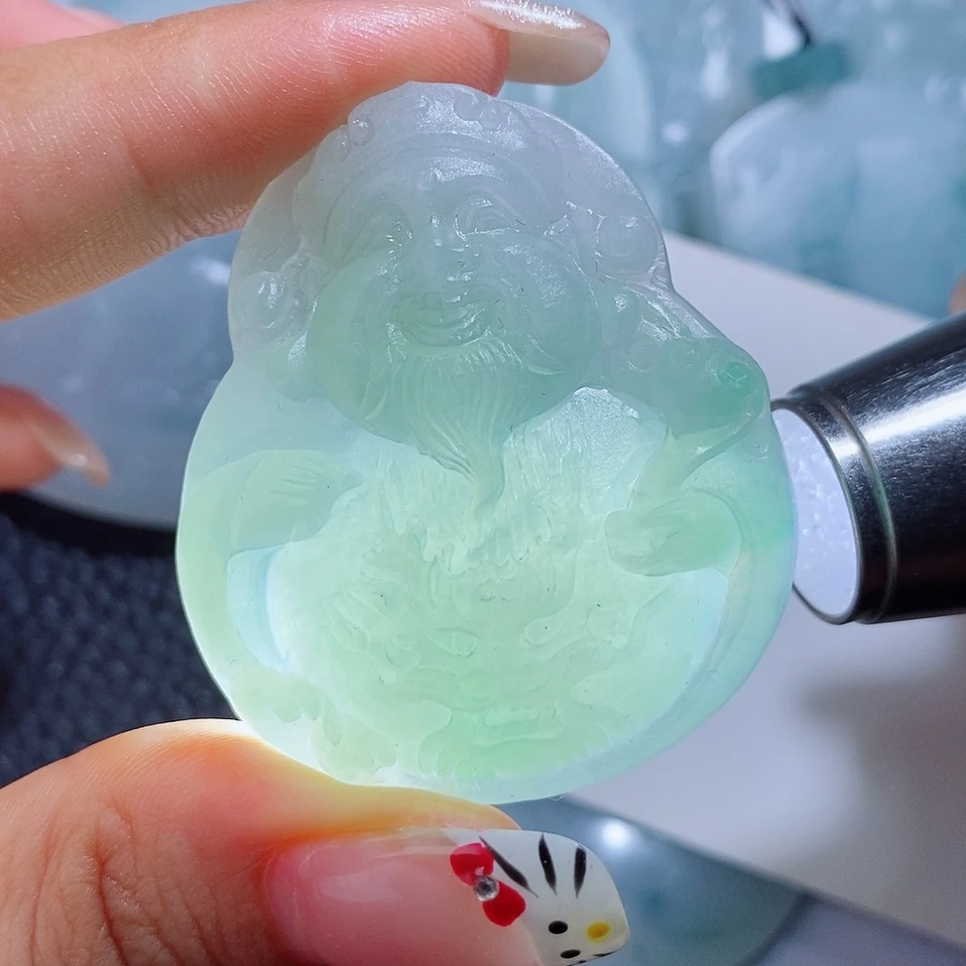 定制翡翠未镶嵌毛货付款后确认抛光