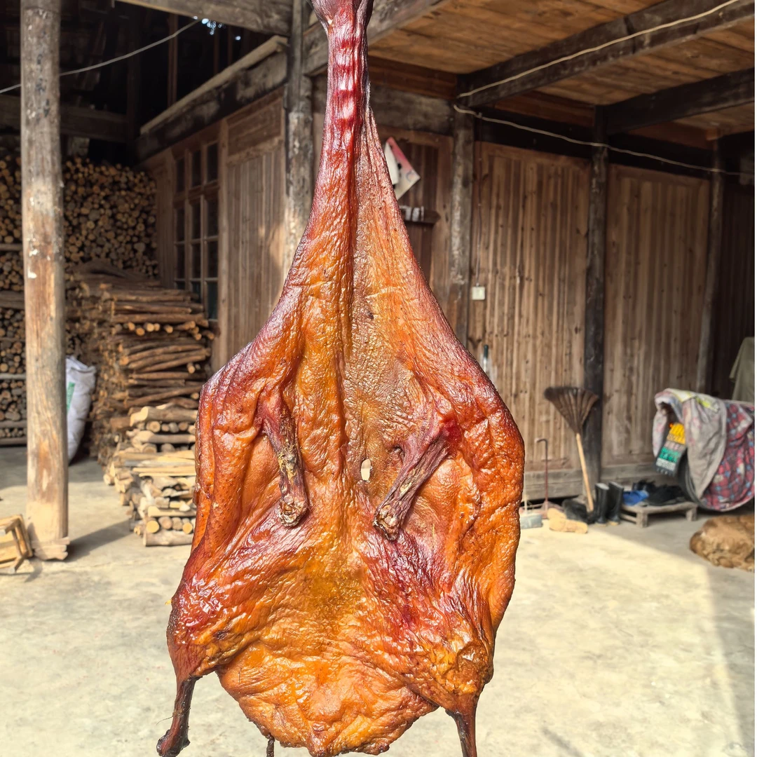 安化柴火烟熏腊鸭