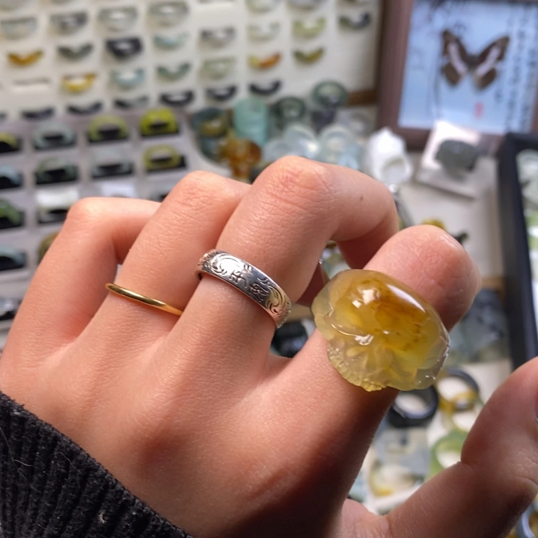 闲****蛇纹石玉未镶嵌戒指