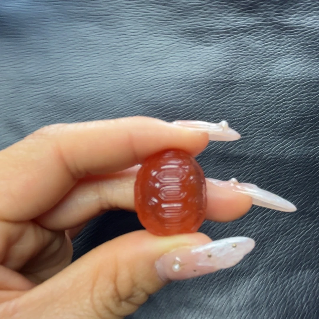 南红玛瑙未镶嵌背云