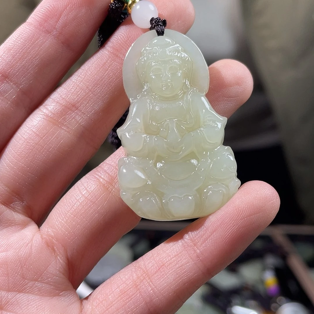 和田玉未镶嵌颈饰