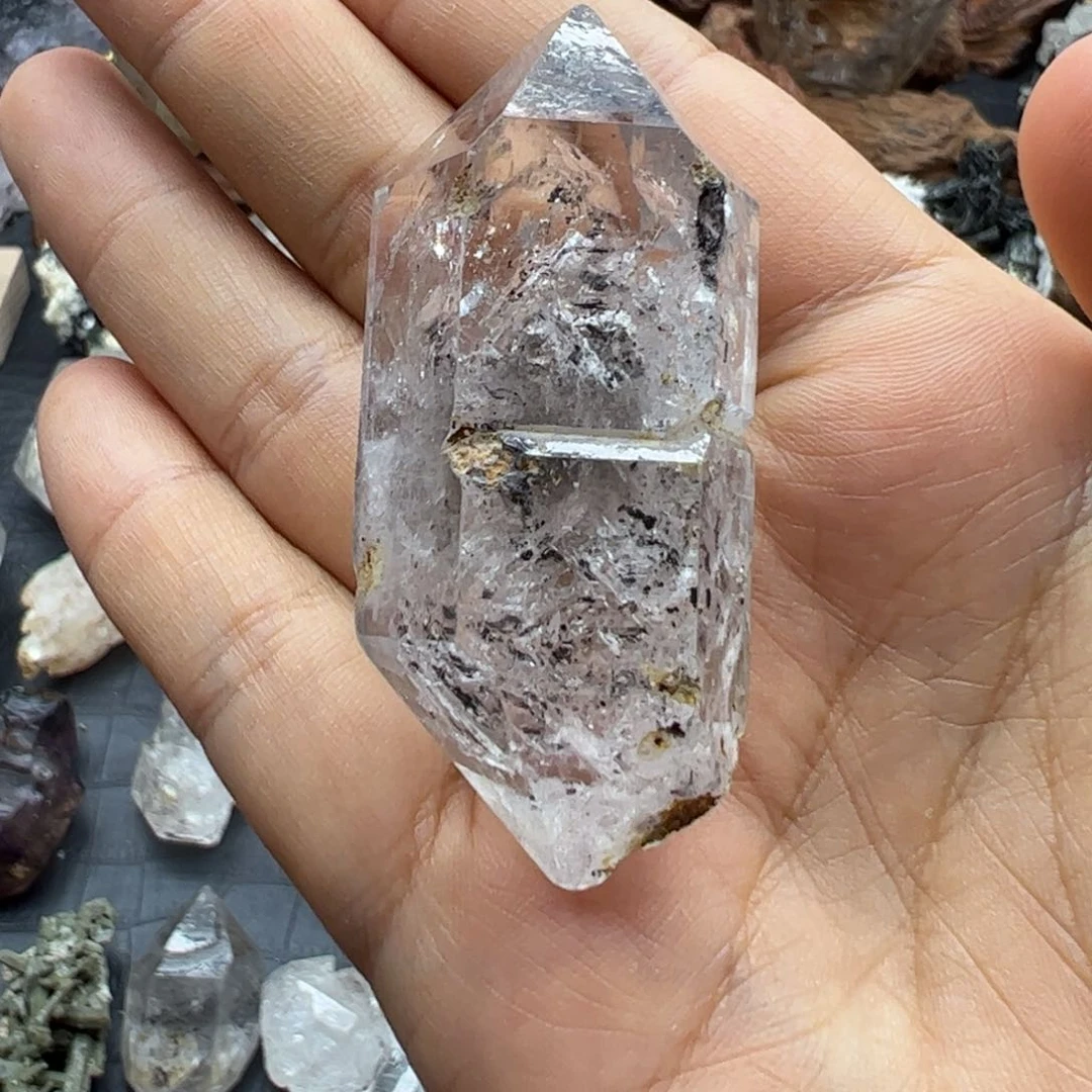 吉***司石材贵州闪灵流沙瀑布