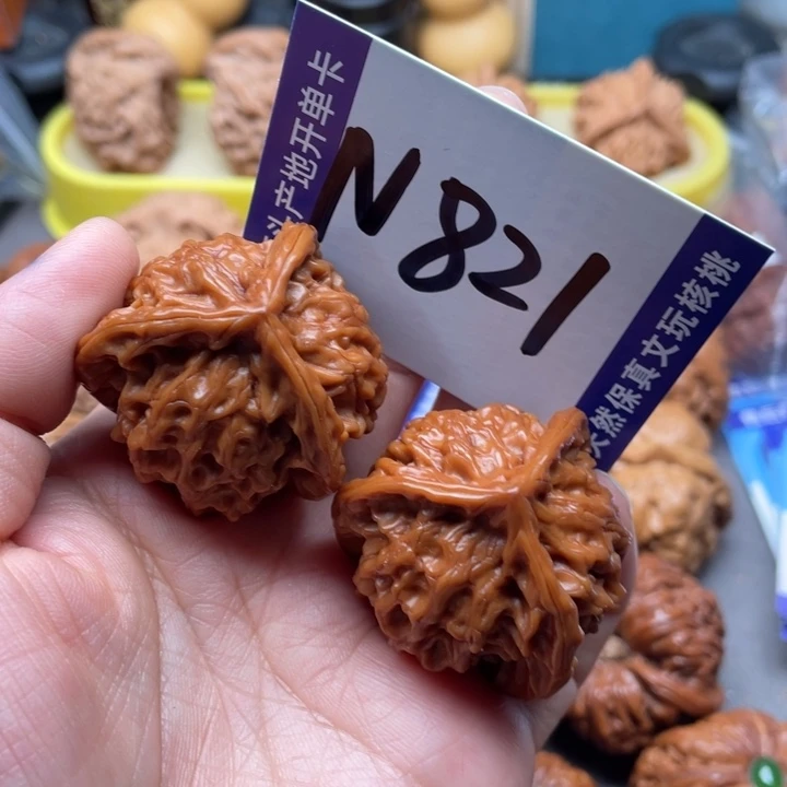 桂***麟把件文玩核桃三棱39尺