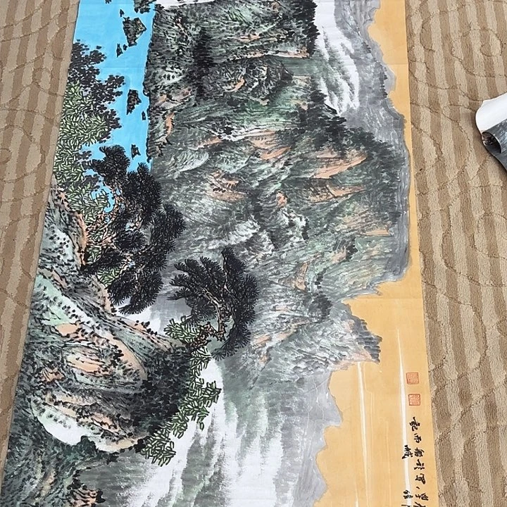 国画花鸟等多种鸟类的栖息