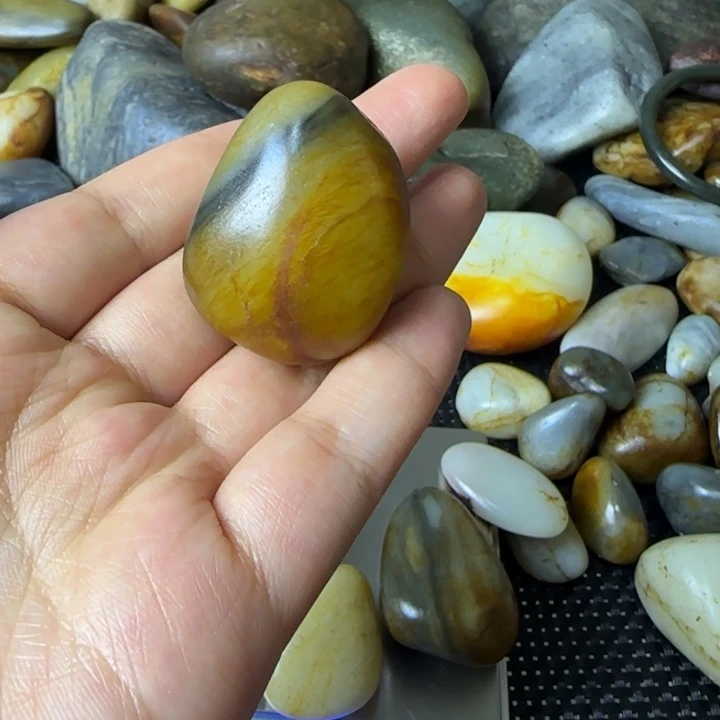 林***海未镶嵌和田玉把件