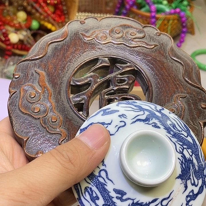 瓷片哈哈哈哈给哈哈哈哈哈哈哈哈哈