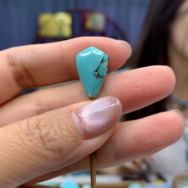 绿松石未镶嵌配饰