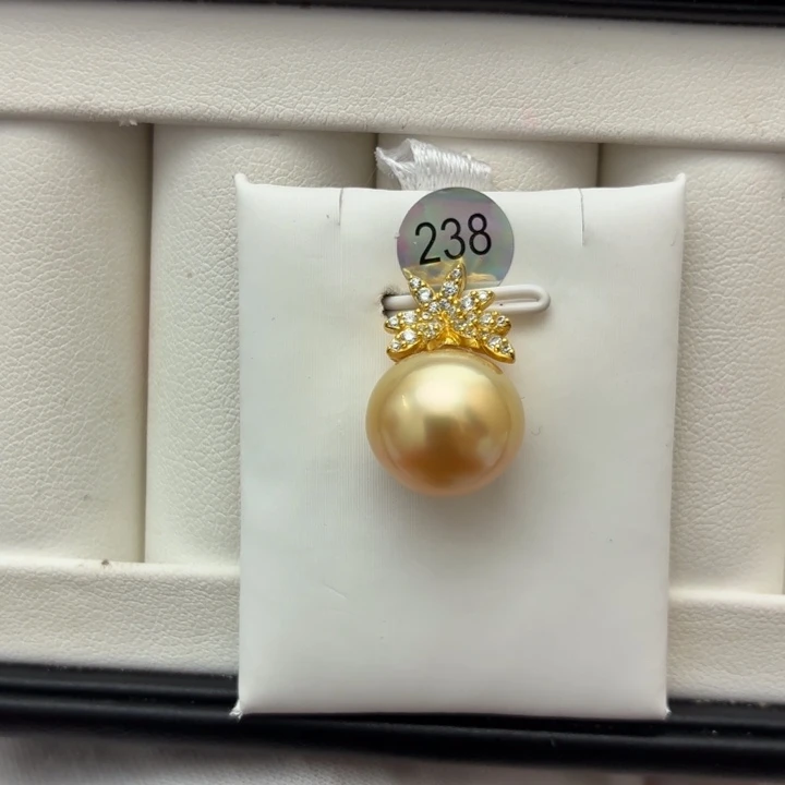 银S925镶嵌海水珍珠颈饰