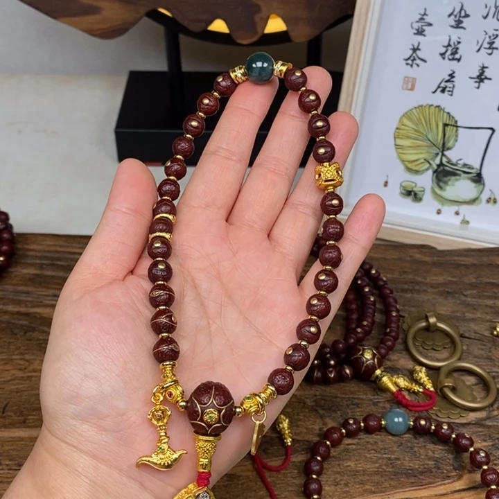 吊坠凤眼菩提8.5 满配 手持