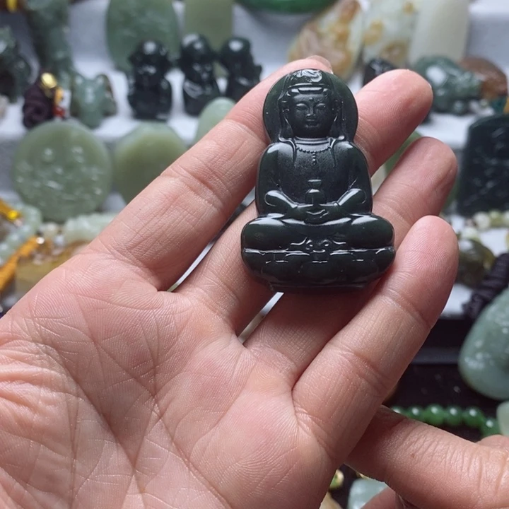 和田玉吊坠未镶嵌