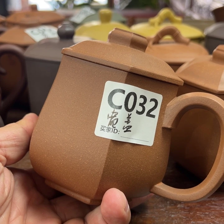 紫砂茶杯紫砂茶杯