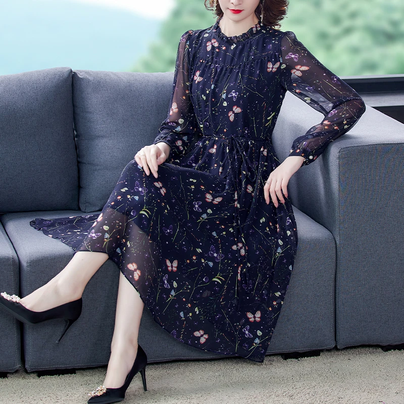 8936 轻奢大牌碎花连衣裙2025早春新款长高端气质收腰显瘦长裙