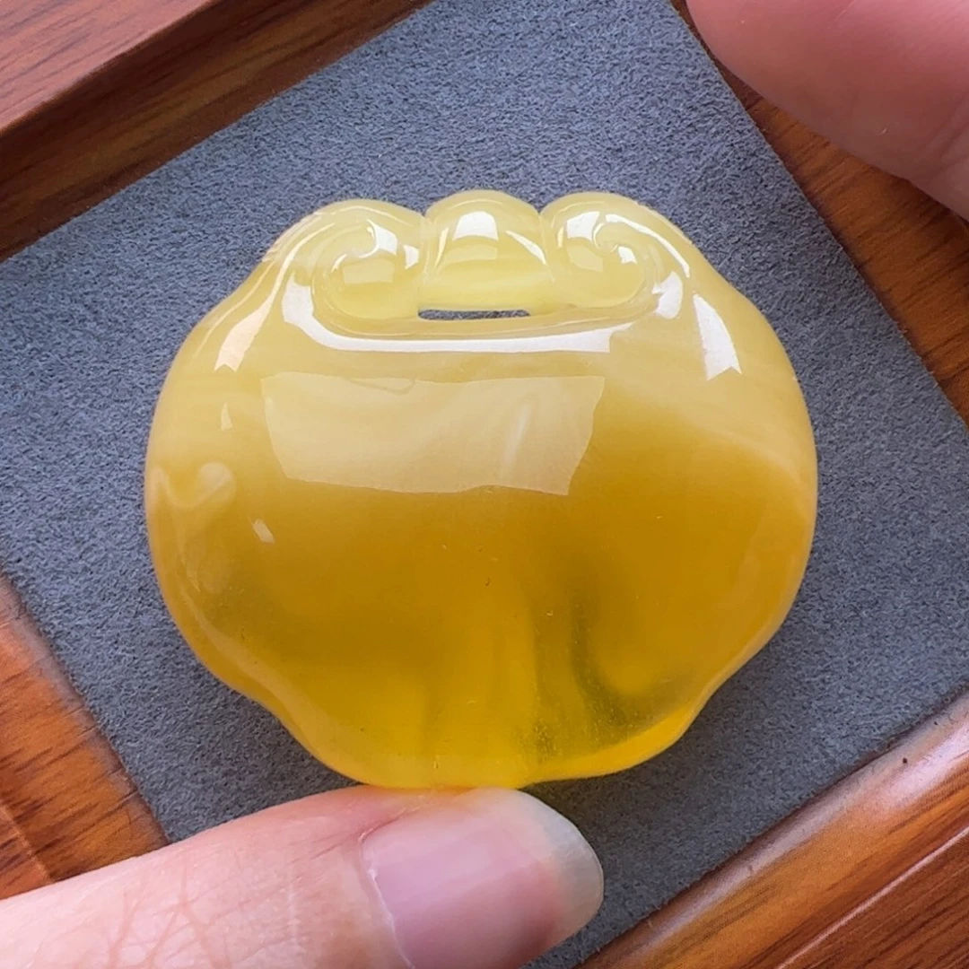 未镶嵌颈饰琥珀蜜蜡