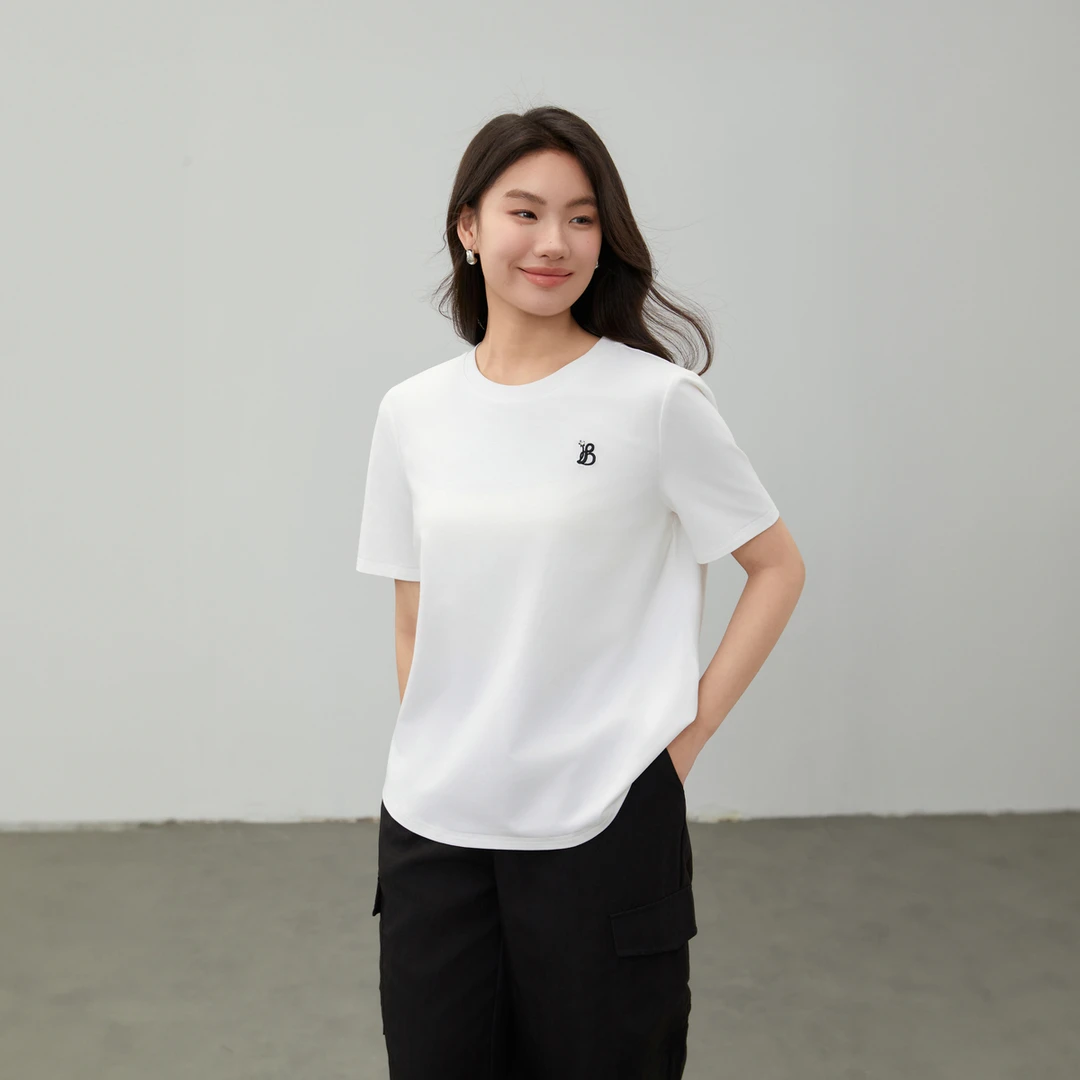 【休闲减龄时尚潮流T恤】纤莉秀大码女装显瘦简约百搭短袖QK0851