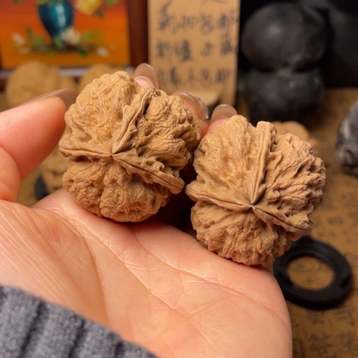 成****人云南野生铁核桃默认微瑕15