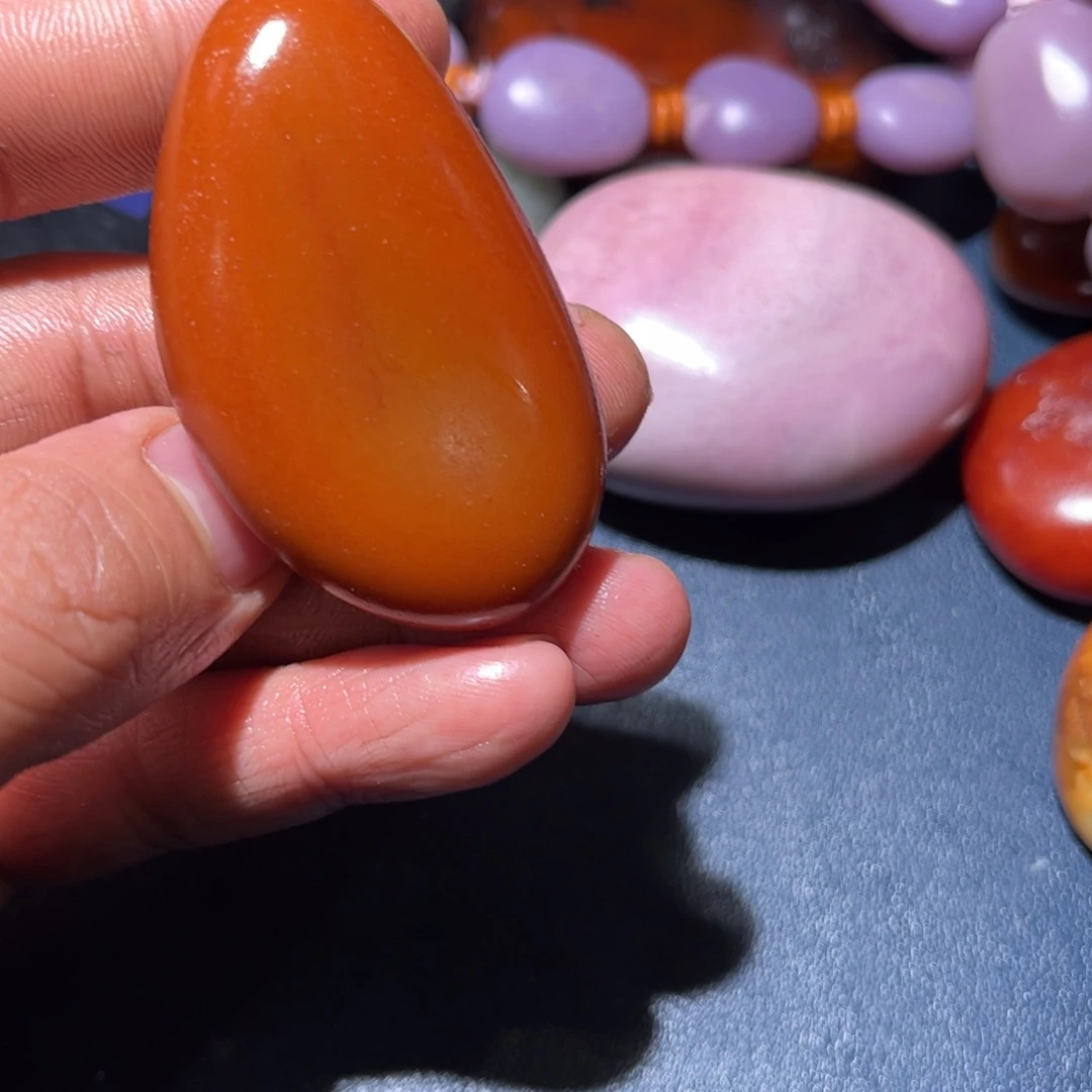 和田玉未镶嵌珠宝奇石