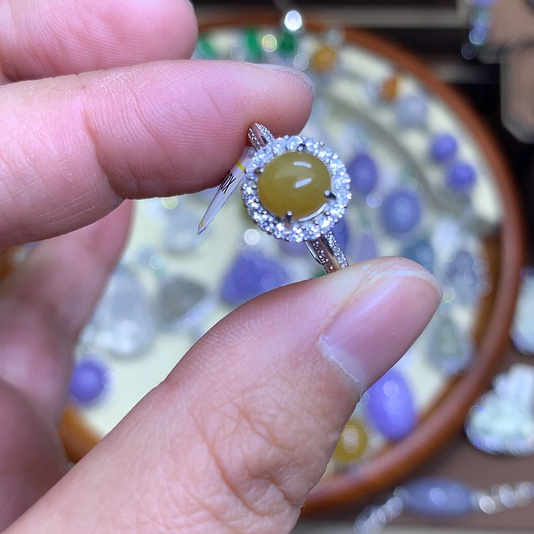 翡翠颈饰银S925镶嵌翡翠吊坠