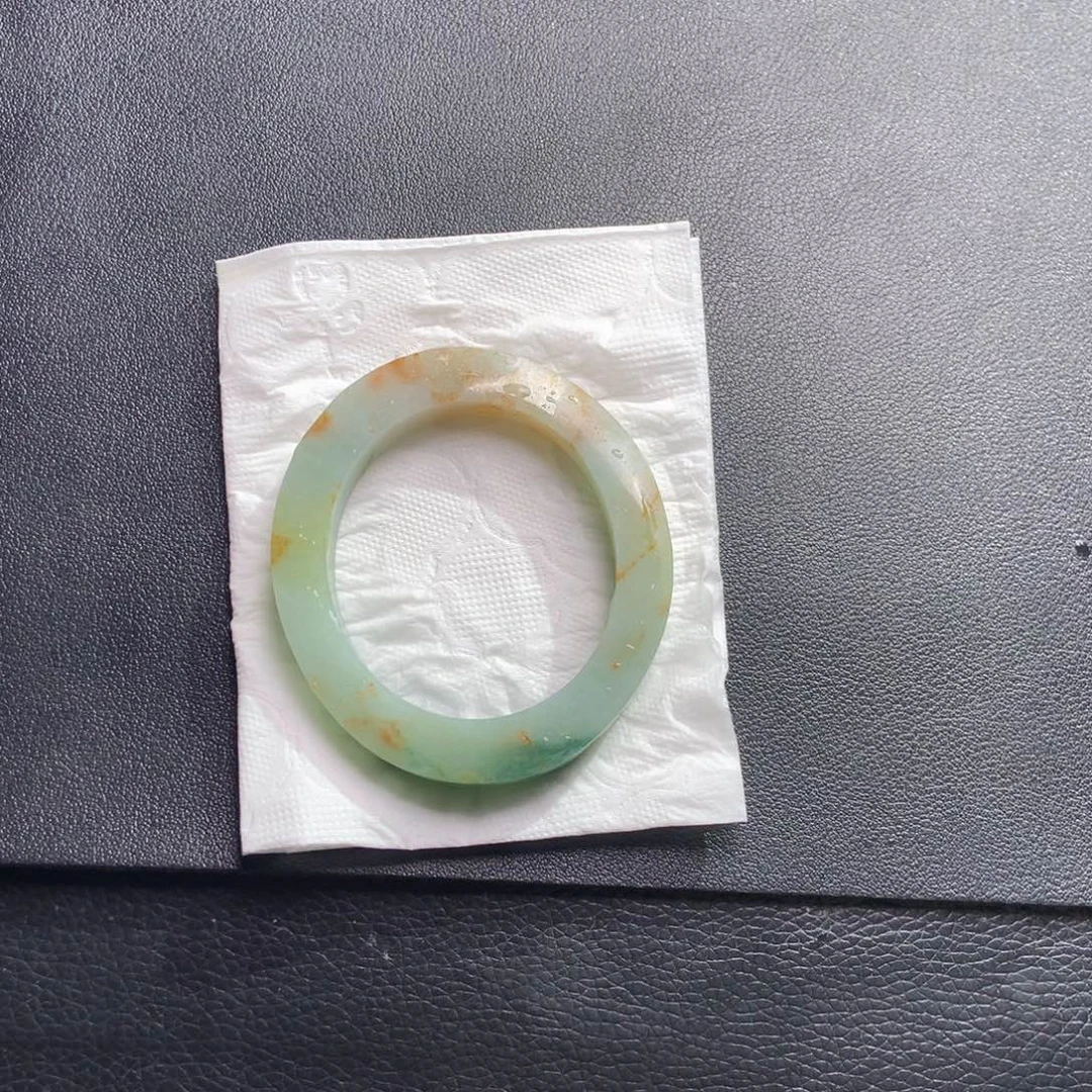 定制翡翠未镶嵌手镯定制