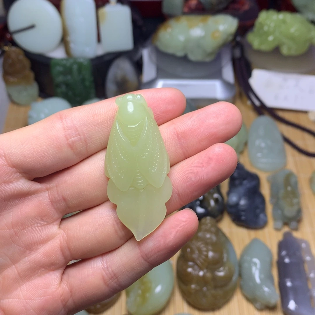 和田玉未镶嵌挂件