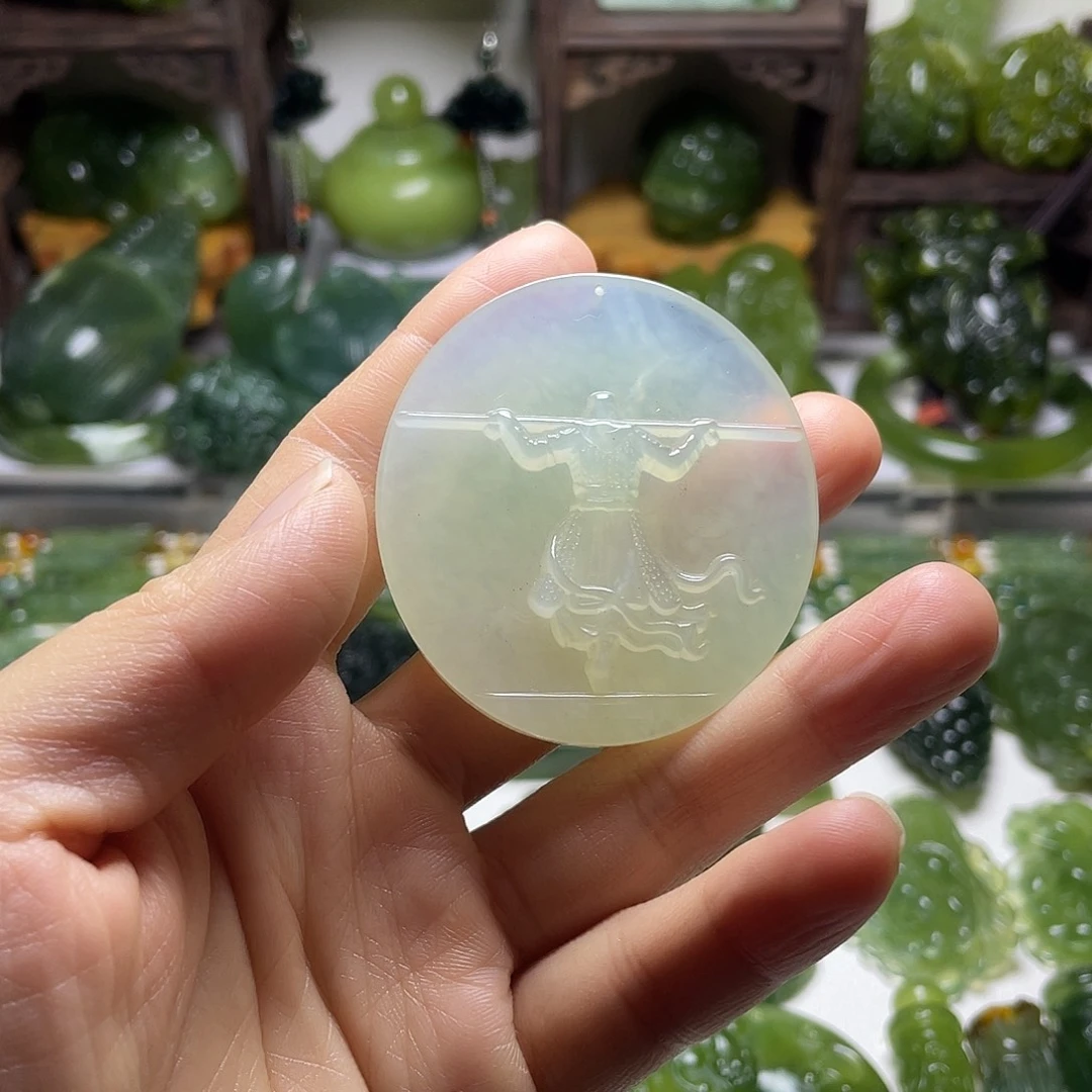 蛇纹石玉未镶嵌颈饰