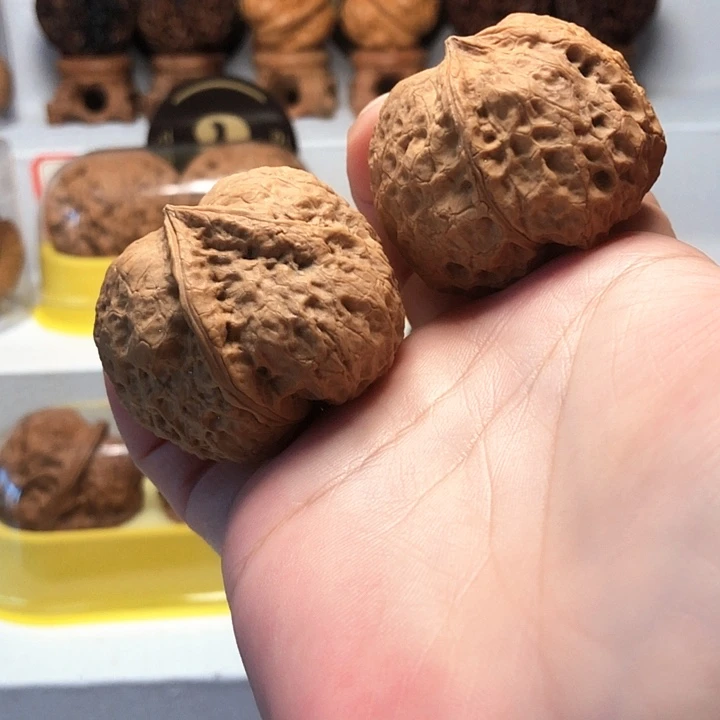 吊坠文玩核桃云南铁核桃