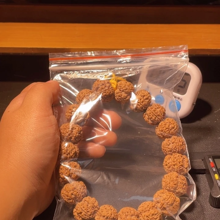 T***彡手串金刚菩提这个