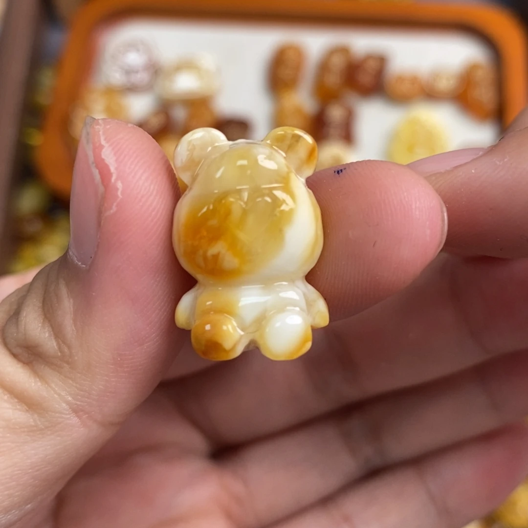 花***诺琥珀未镶嵌珠宝奇石