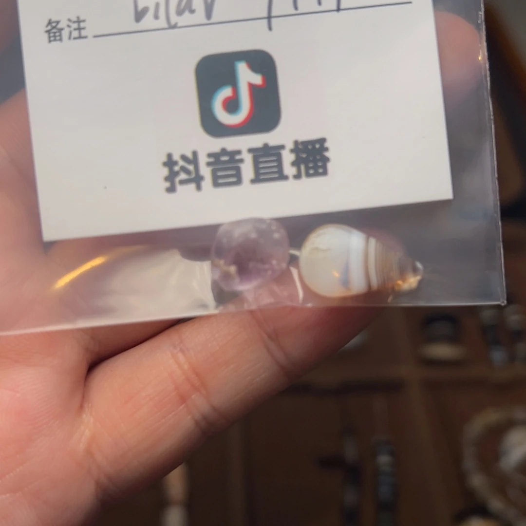 玻璃颈饰黑**尚客户定制