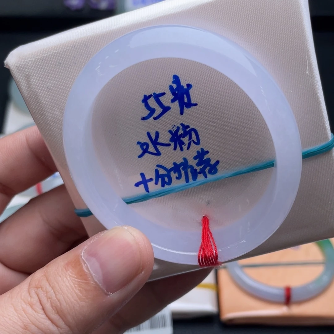 翡翠未镶嵌手镯翡翠手镯51