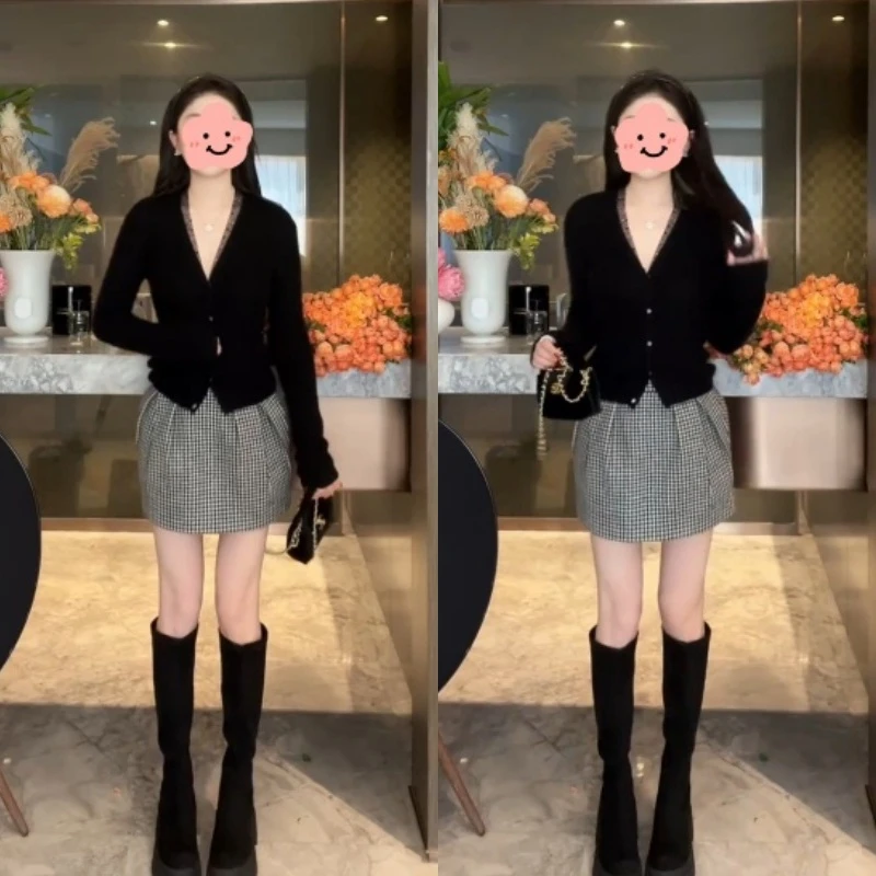 2025新款韩系花苞廓形格子半裙LK2506837