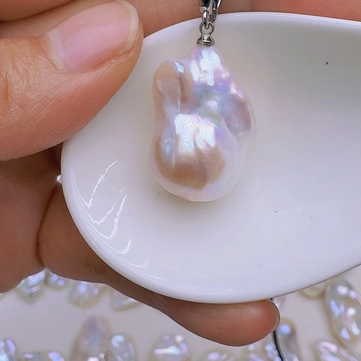 颈饰未镶嵌淡水珍珠