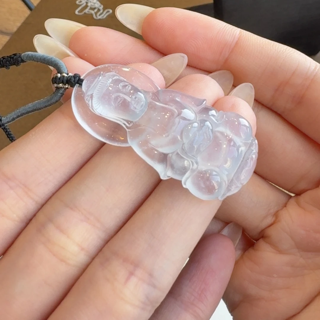 翡翠颈饰未镶嵌冰块观音