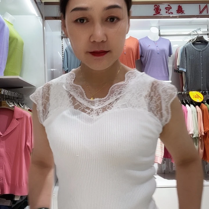 羊羔毛蕾丝弹力罗纹女背心