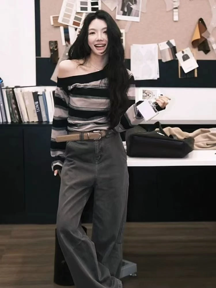 痞帅炸街风女装复古撞色条纹斜肩长袖T恤秋新款港风设计独特上衣