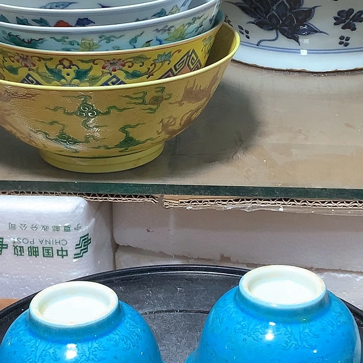 瓷片m****✨孔雀蓝釉刻龙纹杯一对