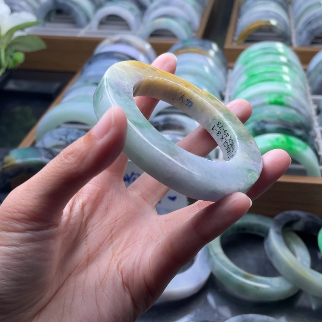 难***光定制翡翠未镶嵌翡翠手镯定制