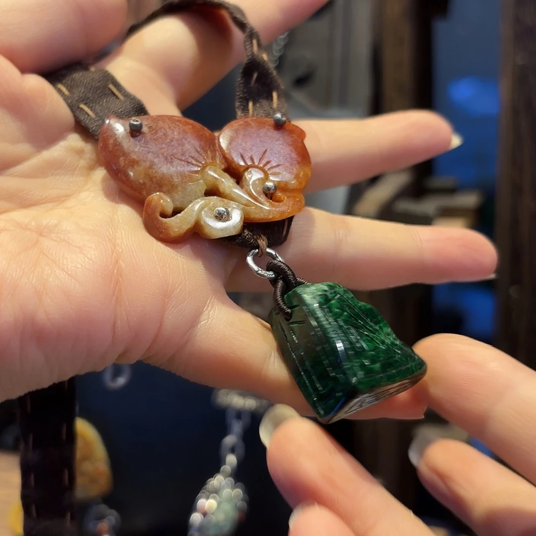 翡翠未镶嵌颈饰原创