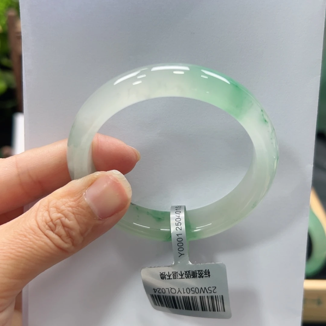 石英质玉手镯未镶嵌➕佳佳535455