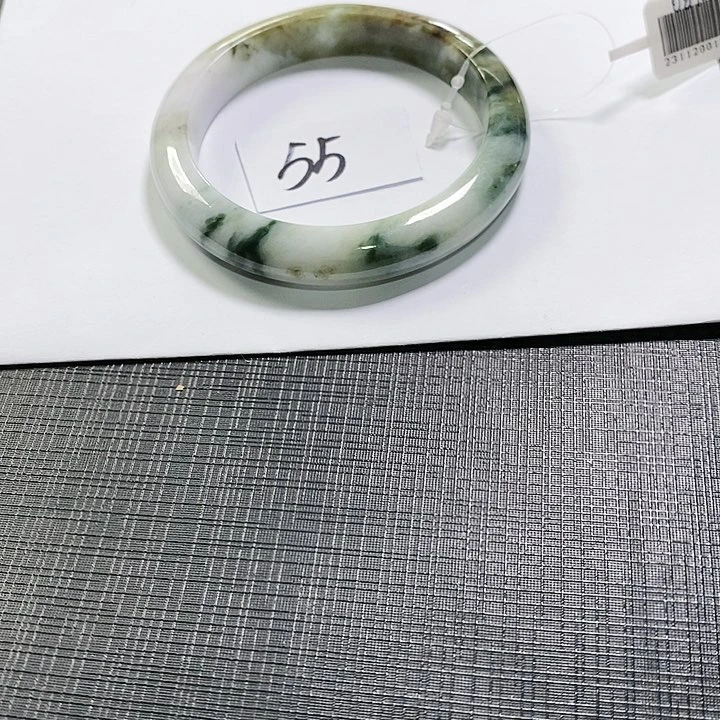 【闪购商品】未镶嵌手镯翡翠
