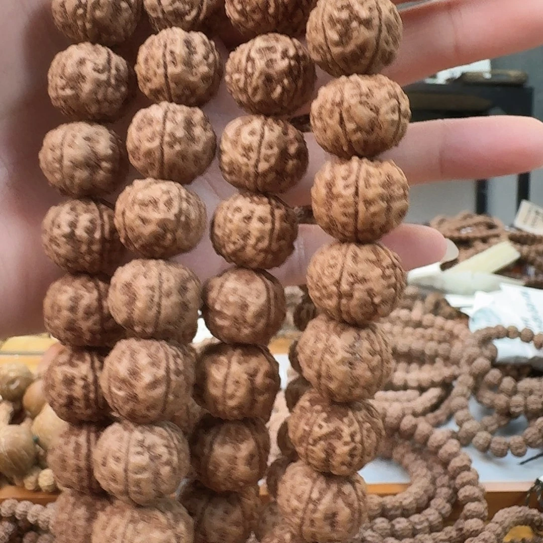 s****吊坠金刚菩提跳跳龙15+泥丸子