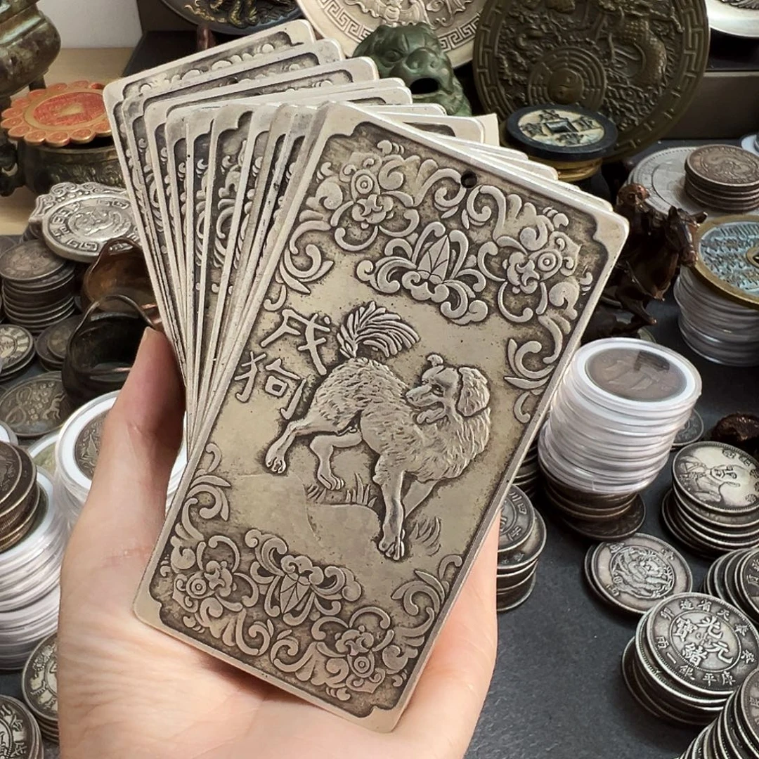 金属复古风格摆件