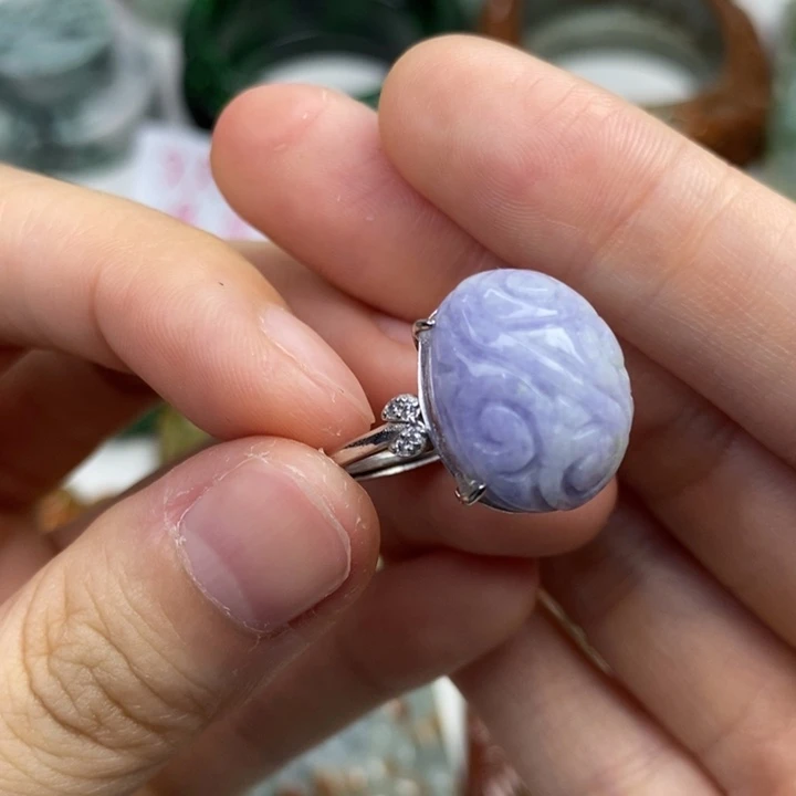 颈饰未镶嵌翡翠吊坠