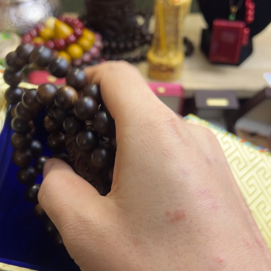 金银珠宝玉石镶嵌的建盏