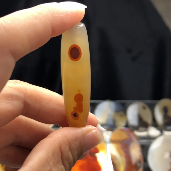 合金玛瑙/玉髓珠宝奇石072